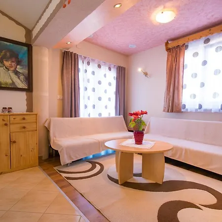 Apartment Hajdi