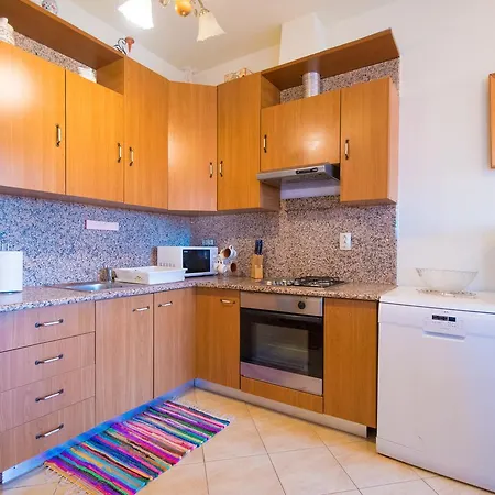 Apartment Hajdi *