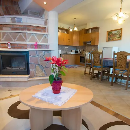 Hajdi * マリンスカ