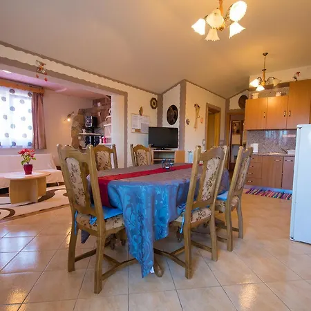 Hajdi マリンスカ